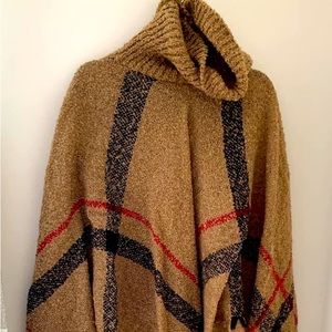 Chic soul poncho
